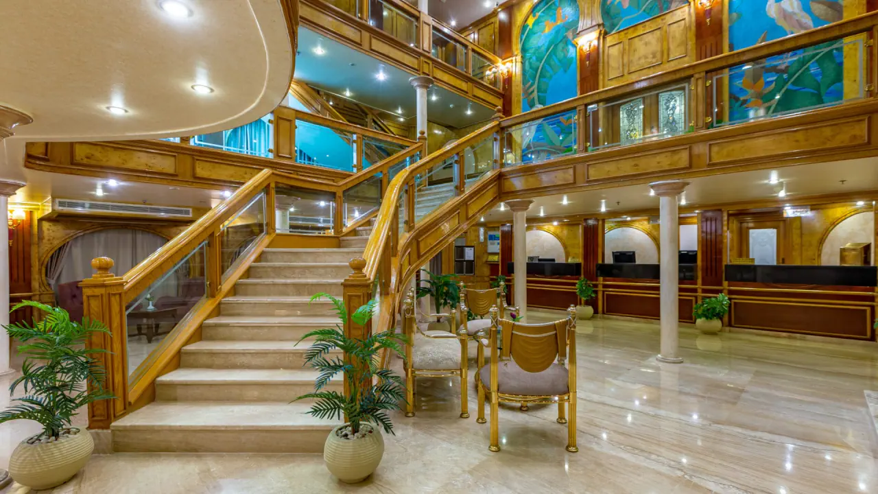 رحلة الباخرة شاتو لافاييت